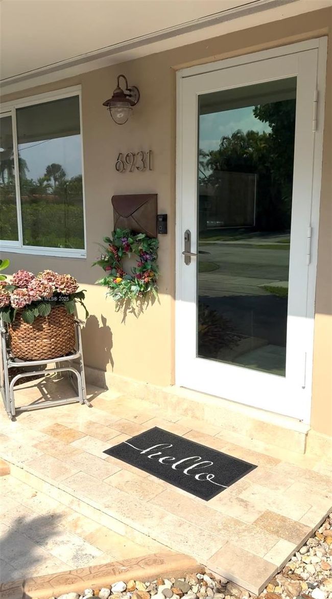 6931 Sw 108 Th Ave, House other with 3 bedrooms, 2 bathrooms and null parking in Miami FL | Image 4