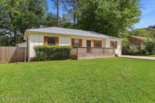 116 Oak Park Dr, Pearl, MS, 39208-5718 | Card Image
