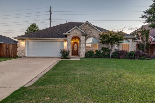 25 Cimarron Dr, Trophy Club, TX, 76262-5211 | Card Image