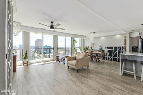 1702-2323 N Central Ave, Phoenix, AZ, 85004-1325 | Card Image