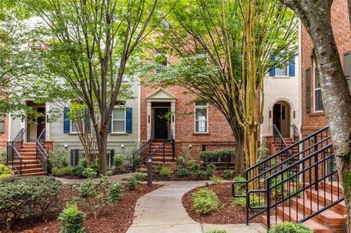 853 Perennial Dr, Sandy Springs, GA, 30328-4275 | Card Image