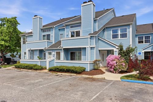 12-12 Heather Croft, Egg Harbor Township, NJ, 08234-4602 | Card Image