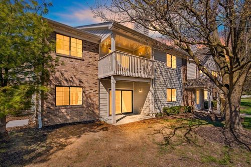 101-6789 Meadow Creek Dr, Columbus, OH, 43235-7927 | Card Image