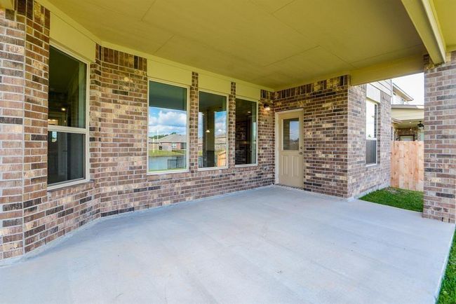 29639 Yaupon Shore Dr, House other with 4 bedrooms, 4 bathrooms and 2 parking in Spring TX | Image 32