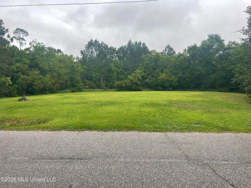 370 Clark Avenue, Pass Christian, MS, 39571 | Card Image