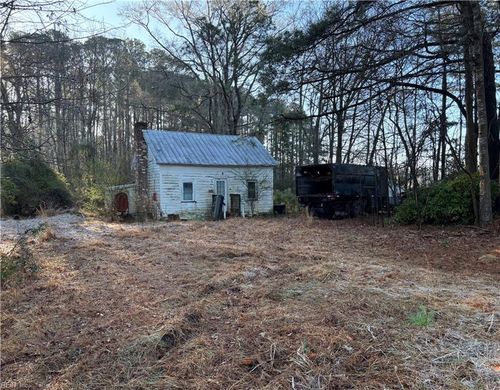 3016 New Bridge Rd, Virginia Beach, VA, 23456-4002 | Card Image