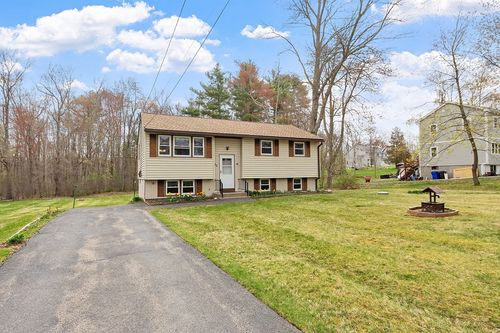 69 Little Turnpike Rd, Shirley, MA, 01464-2207 | Card Image