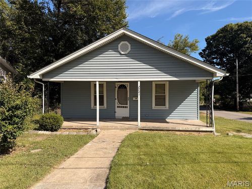 2201 Johnson St, Alton, IL, 62002-7018 | Card Image