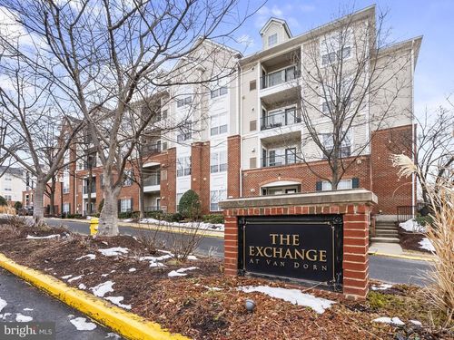 unit-136-4852 Eisenhower Ave, ALEXANDRIA, VA, 22304-7331 | Card Image