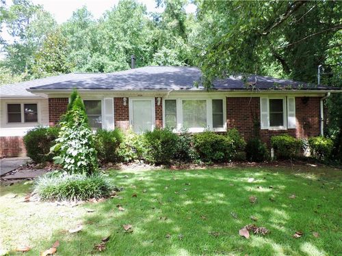 2093 Wildrose Dr, Decatur, GA, 30032-5449 | Card Image