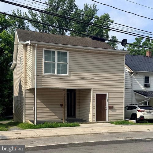 125 E Main St, HANCOCK, MD, 21750-1507 | Card Image