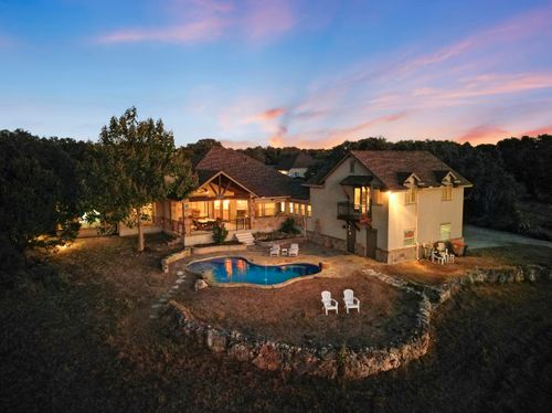 957 Phantom Rider Trl, Spring Branch, TX, 78070-5871 | Card Image