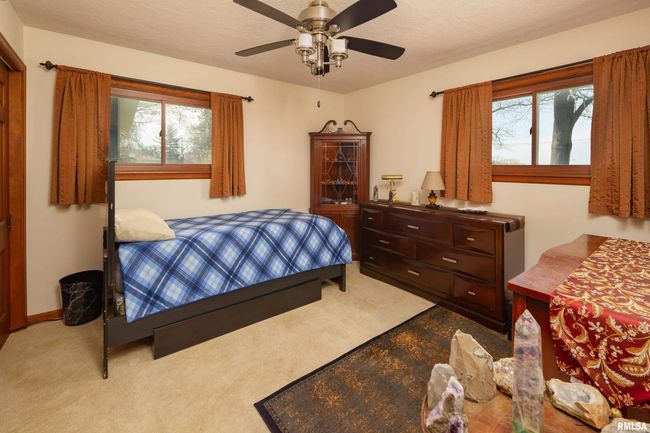 4902 106 Th Ave, House other with 3 bedrooms, 3 bathrooms and null parking in Milan IL | Image 18