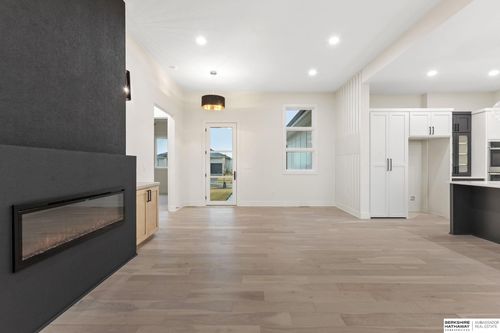 21109 Atwood Ave, Elkhorn, NE, 68022-3476 | Card Image