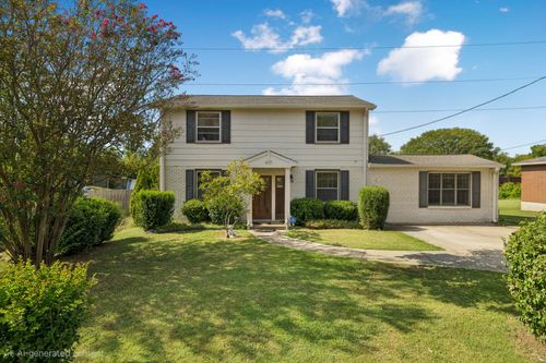 437 Annex Ave, Nashville, TN, 37209-2742 | Card Image