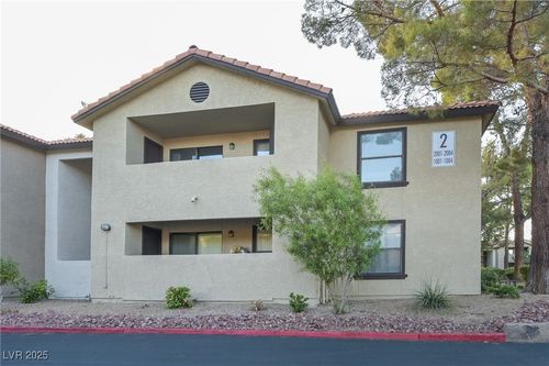2004-2451 N Rainbow Blvd, Las Vegas, NV, 89108-4502 | Card Image