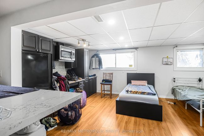 280 Cranbrook Dr, House other with 5 bedrooms, 2 bathrooms and 6 parking in Hamilton ON | Image 34