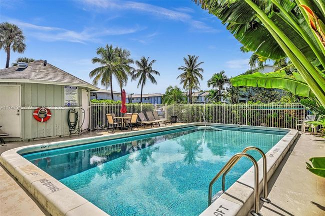 4107 Ne 21 St Ter, Townhouse with 1 bedrooms, 2 bathrooms and null parking in Lighthouse Point FL | Image 29