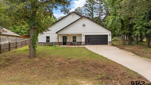 10186 Sparks Dr, Tyler, TX, 75704-3935 | Card Image