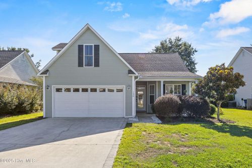 130 Azalea Dr, Hampstead, NC, 28443-8356 | Card Image