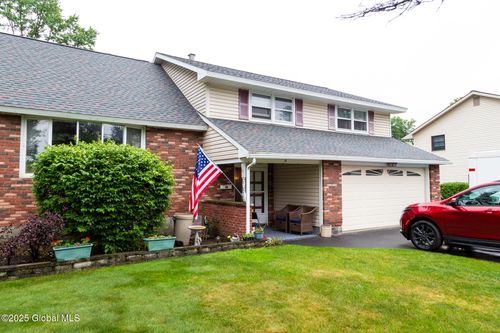 46 Cindy Crest Dr, Rotterdam, NY, 12306-3411 | Card Image