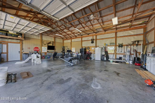 370 Sugar Branch Dr, House other with 5 bedrooms, 3 bathrooms and null parking in Big Clifty KY | Image 9