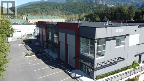 101a-38926 Mid Way, Squamish, BC, V8B0J5 | Card Image