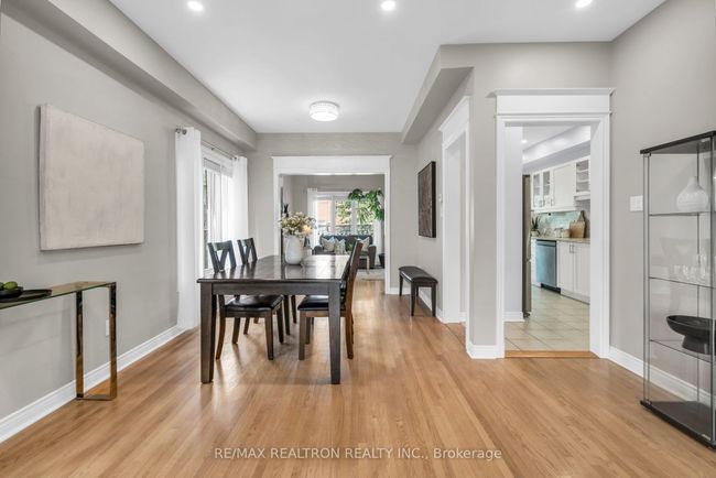 172 Denise Cir, House attached with 4 bedrooms, 4 bathrooms and 2 parking in Newmarket ON | Image 6