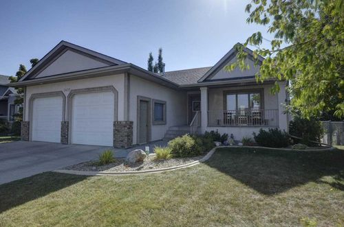 5409 44a Street Close, Innisfail, AB, T4G1Y3 | Card Image