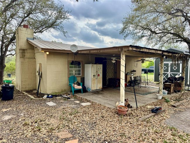4025 Oil Field Rd, Home with 1 bedrooms, 1 bathrooms and null parking in Goliad TX | Image 19