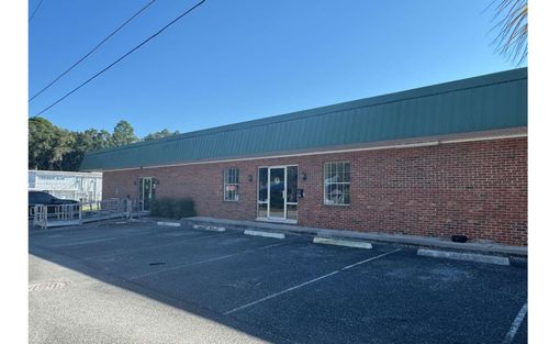 197 Nw Burk Ave, Lake City, FL, 32055-3735 | Card Image