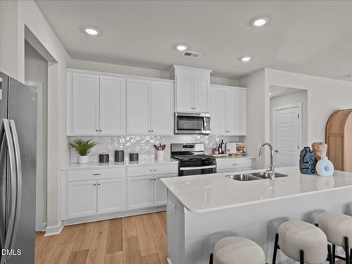 431 White Birch Ln, Angier, NC, 27501-6348 | Card Image