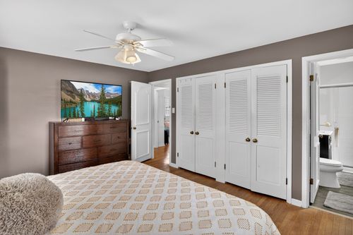 20869 Greenwood Dr, Olympia Fields, IL, 60461-1718 | Card Image