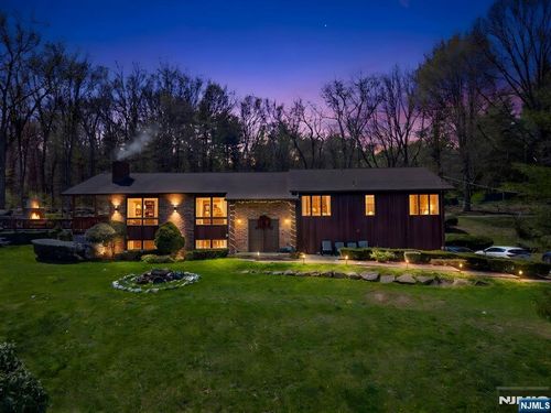 121 Doremus Rd, Oak Ridge, NJ, 07438-8965 | Card Image
