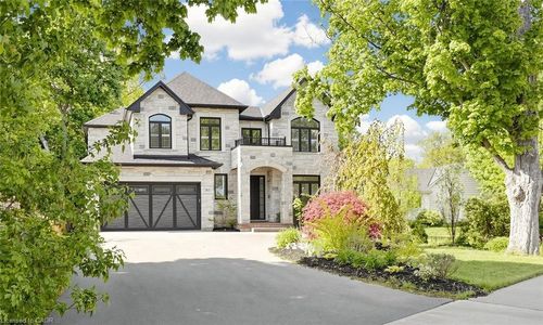 315 Wilson Street W, Hamilton, ON, L9G0H8 | Card Image