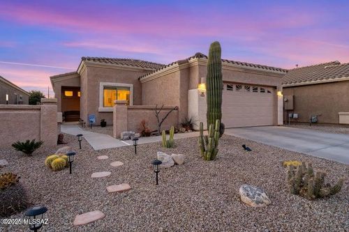 2257 E Skipping Rock Way, Oro Valley, AZ, 85737-4622 | Card Image