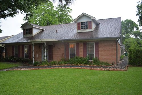 5402 Queensloch Dr, Houston, TX, 77096-4028 | Card Image