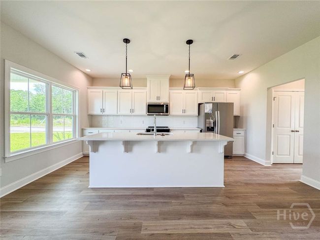 466 Buckingham Dr, House other with 5 bedrooms, 3 bathrooms and null parking in Midway GA | Image 6