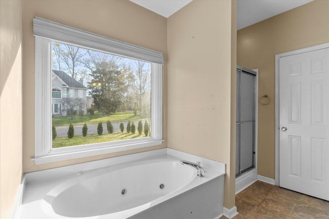 6733 W Point Dr, House other with 4 bedrooms, 3 bathrooms and null parking in Hixson TN | Image 14