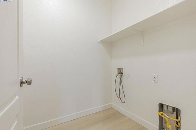 113 Silver Bell Way, House other with 5 bedrooms, 3 bathrooms and 2 parking in Oakley CA | Image 40