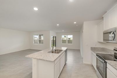 461 Seafoam Circle, House other with 3 bedrooms, 2 bathrooms and null parking in Fort Pierce FL | Image 3