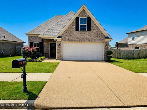 3579 Sabra Ln, Southaven, MS, 38672-2302 | Card Image