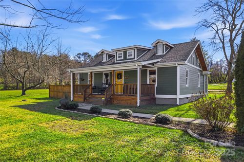 39 W Haven Dr, Arden, NC, 28704-9713 | Card Image