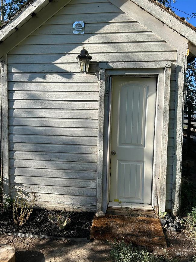309 E E C St, House other with 3 bedrooms, 2 bathrooms and null parking in Shoshone ID | Image 33