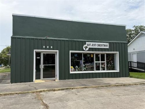 521 Alamo St, Lake Charles, LA, 70601-8581 | Card Image