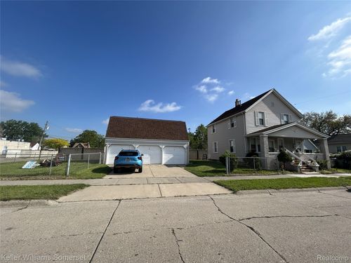919 E Jarvis Ave, Hazel Park, MI, 48030-1827 | Card Image
