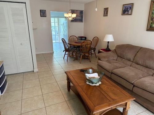 apt-205-7500 Nw 5th Ct, Margate, FL, 33063-7461 | Card Image