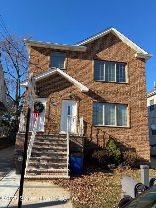1044 Annadale Rd, Staten Island, NY, 10312-4009 | Card Image