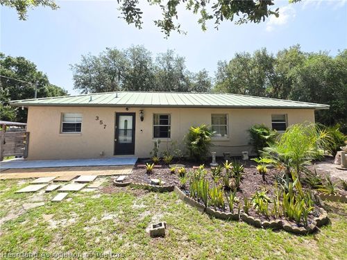 357 Pershing Ave, Lake Placid, FL, 33852-7537 | Card Image