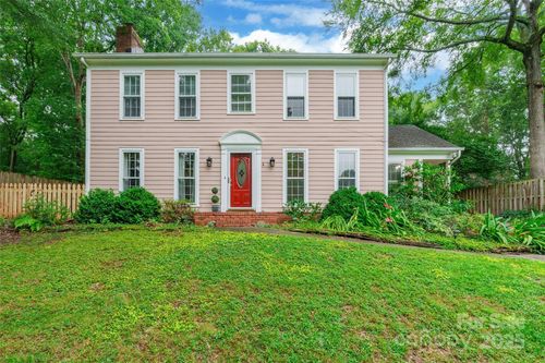 6816 Porterfield Rd, Charlotte, NC, 28226-3949 | Card Image